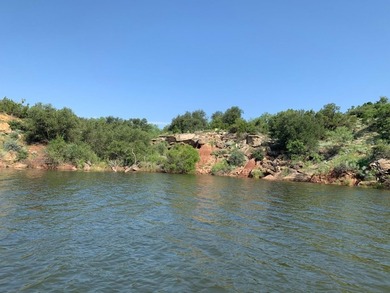 Extraordinary lot in gated subdivision with private boat dock - photo 4