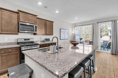 Welcome to 1879 Towne Street - an end-unit townhouse on a prime - photo 8