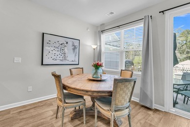 Welcome to 1879 Towne Street - an end-unit townhouse on a prime - photo 9