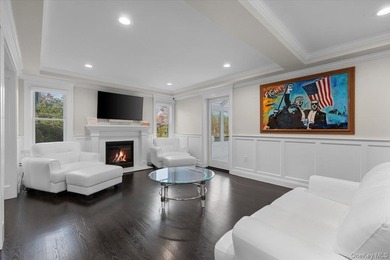 Set beyond a gated driveway and surrounded by mature landscaping - photo 11