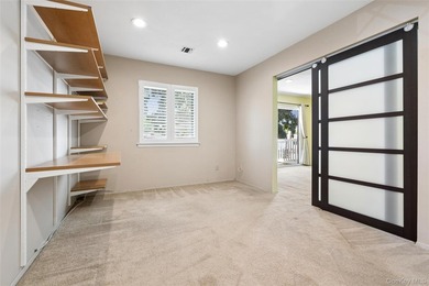 SPACIOUS UPPER UNIT 1100 SQ FT. NEW WINDOWS, UPGRADED INTERIOR - photo 19