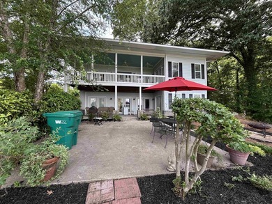 Great home on the best part of Lake Oconee facing the National - photo 21