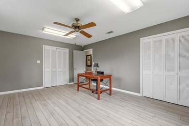 140 Amity Road presents a rare opportunity for a versatile - photo 33
