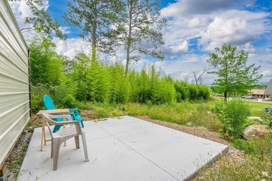 140 Amity Road presents a rare opportunity for a versatile - photo 36