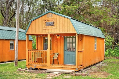 Not many properties can offer a 3 bed/2 bath home, 2 guest - photo 47