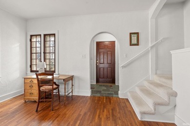 Beautiful Island Park Home on Hamilton Lake features 80ft of - photo 7