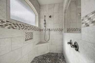 ***OPEN HOUSE FRIDAY 10th 1-3pm*** Comfort, style, and peace of - photo 47