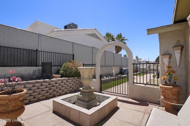 Tucked into a central Lake Havasu location, this truly - photo 48