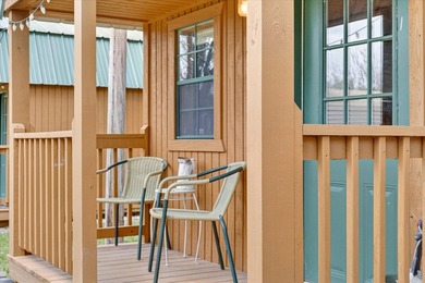 Not many properties can offer a 3 bed/2 bath home, 2 guest - photo 49