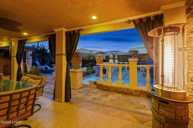 Tucked into a central Lake Havasu location, this truly - photo 49