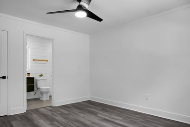 Welcome to 7618 Vanderbrook Place in North Charleston, a - photo 9