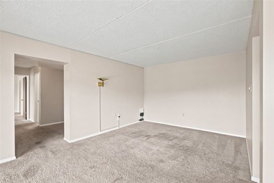 Enjoy effortless, low-maintenance living in this bright and - photo 12