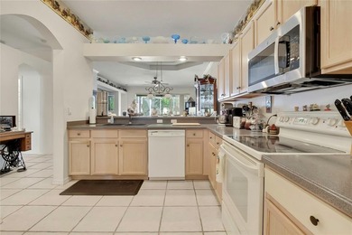 Experience and enjoy the resort lifestyle in this lovely - photo 13