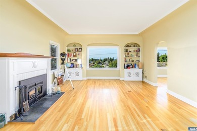 A true timeless 1937 classic craftsman with sweeping - photo 13