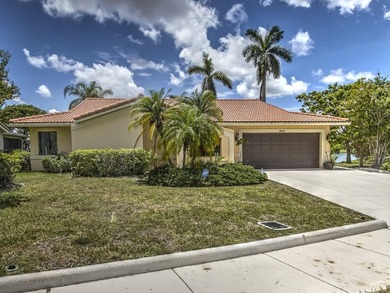 We're thrilled to present this lovely 4-bedroom, 2-bath home - photo 4