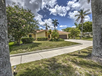 We're thrilled to present this lovely 4-bedroom, 2-bath home - photo 6