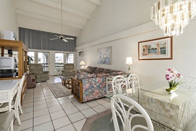 Well kept and nicely appointed vacation rental located near the - photo 9