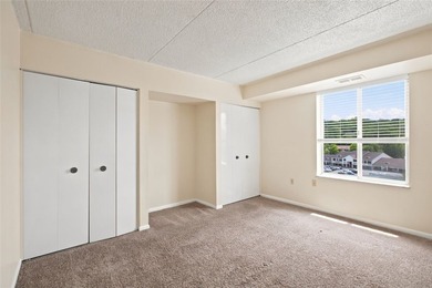 Enjoy effortless, low-maintenance living in this bright and - photo 19