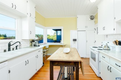 A true timeless 1937 classic craftsman with sweeping - photo 22