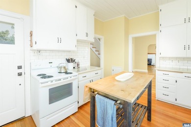 A true timeless 1937 classic craftsman with sweeping - photo 23