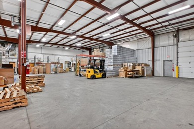 Property has been a Office supply business and warehouse - photo 10