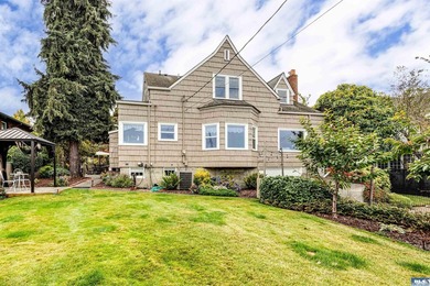 A true timeless 1937 classic craftsman with sweeping - photo 49