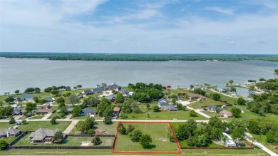 Lake Lot For Sale in Quinlan, Texas