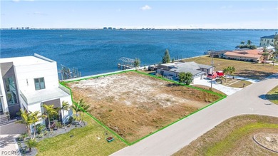 Exceptional oversized riverfront homesite offering 120 feet of - photo 4