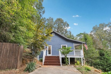 Lake Home For Sale in Ellijay, Georgia