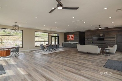 Additional listing photo 1