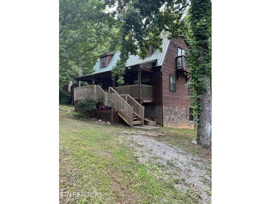 (private lake, pond, creek) Home For Sale in Sevierville Tennessee