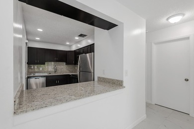 Fantastic Find In The Heart Of Coral Springs! This 7-Unit - photo 13