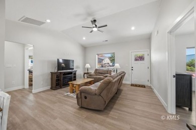 Welcome home to this charming 1,322 sq. ft. retreat, perfectly - photo 5