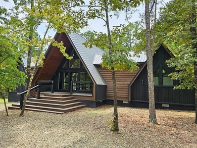 Broken Bow Lake Home For Sale in Broken Bow Oklahoma