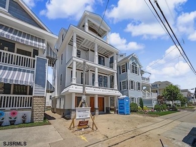 Welcome to 1702 Wesley Ave - the closest to the beach, best - photo 1