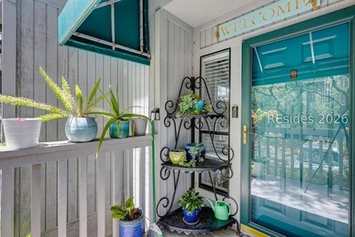 Tucked away on the desirable south end of the island, 11 - photo 3