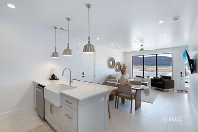 Discover luxury living at The Kivas at Catori Canyon. This - photo 6