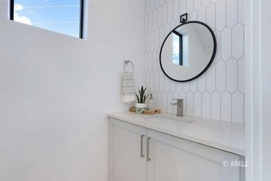Discover luxury living at The Kivas at Catori Canyon. This - photo 7