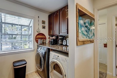 Tucked away on the desirable south end of the island, 11 - photo 8