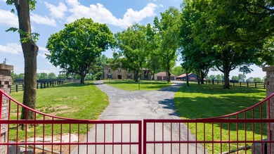 Location, location, location--centrally located with easy access - photo 2