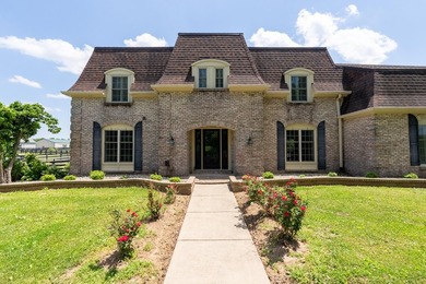 Location, location, location--centrally located with easy access - photo 5