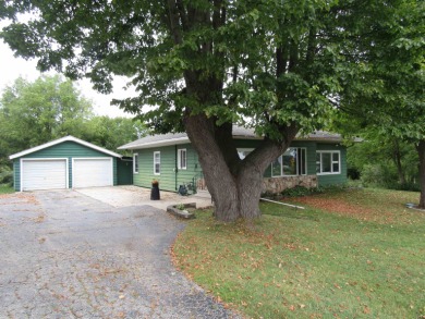 Lake Home Under Contract in Edgerton, Wisconsin