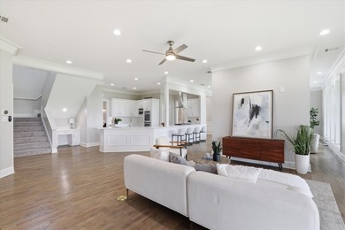 Beautifully updated (over $400K in updates) Custom home situated - photo 16