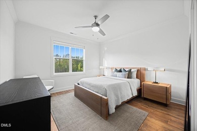 Almost new. Move-in ready. And so many enhancements already - photo 22