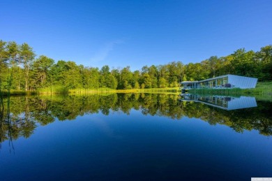(private lake, pond, creek) Home For Sale in Austerlitz New York