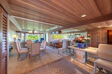 Wailea Point 2101 is a rare, single-level residence featuring 2 - photo 9