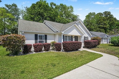 Step into easy coastal living at its finest! This beautifully - photo 3