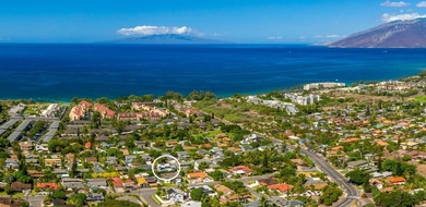 This well-maintained 2,700 sq. ft. home offers an exceptional - photo 2