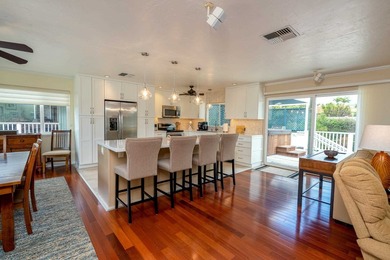 This well-maintained 2,700 sq. ft. home offers an exceptional - photo 4