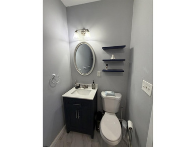 Single-family detached home with low taxes and no HOA fees - photo 8
